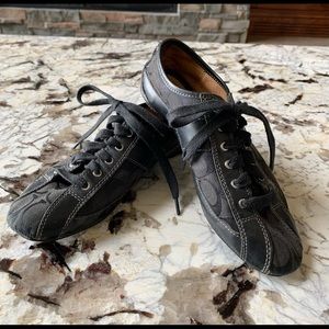 COACH Black Signature C Sneaker Tennis Shoe Size 6